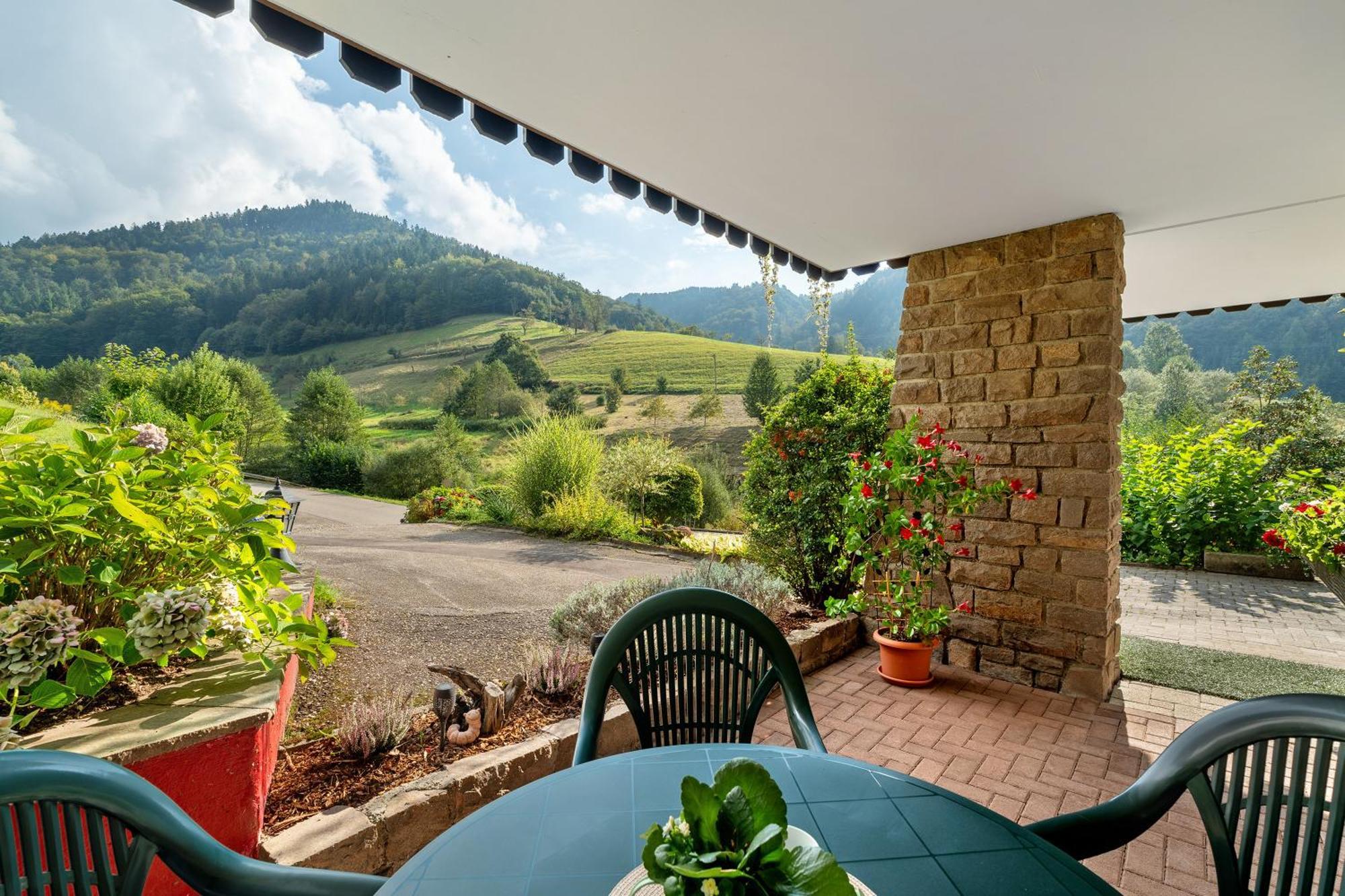 Haus Schindler Apartman Ottenhofen im Schwarzwald Kültér fotó