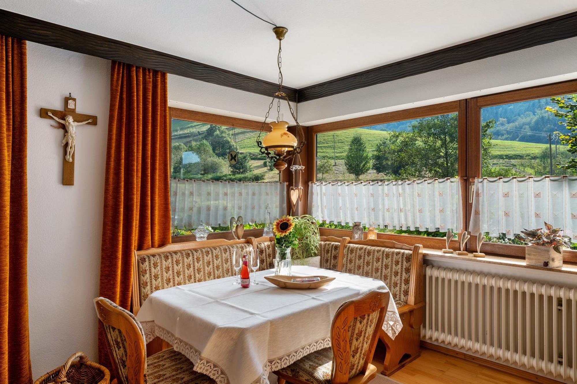 Haus Schindler Apartman Ottenhofen im Schwarzwald Kültér fotó